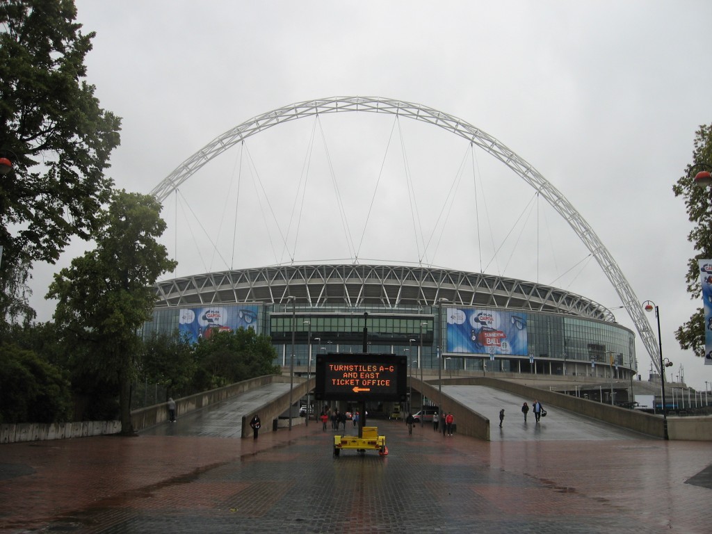 Imagen 9. Vista del estadio desde el norte. Foto: J. Ellis